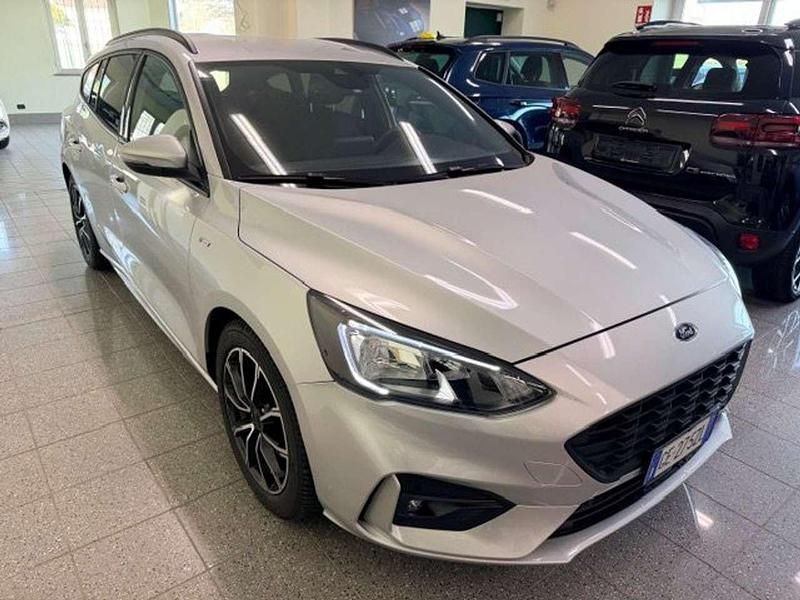 Usata Ford Focus ST-Line 125 CV (91 kW) 2021 Argento Station wagon