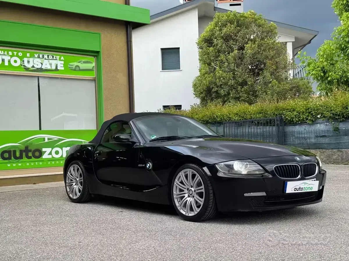 Usata BMW Z4 Efficient Dynamics 218 CV (160 kW) 2007 Nero Cabrio