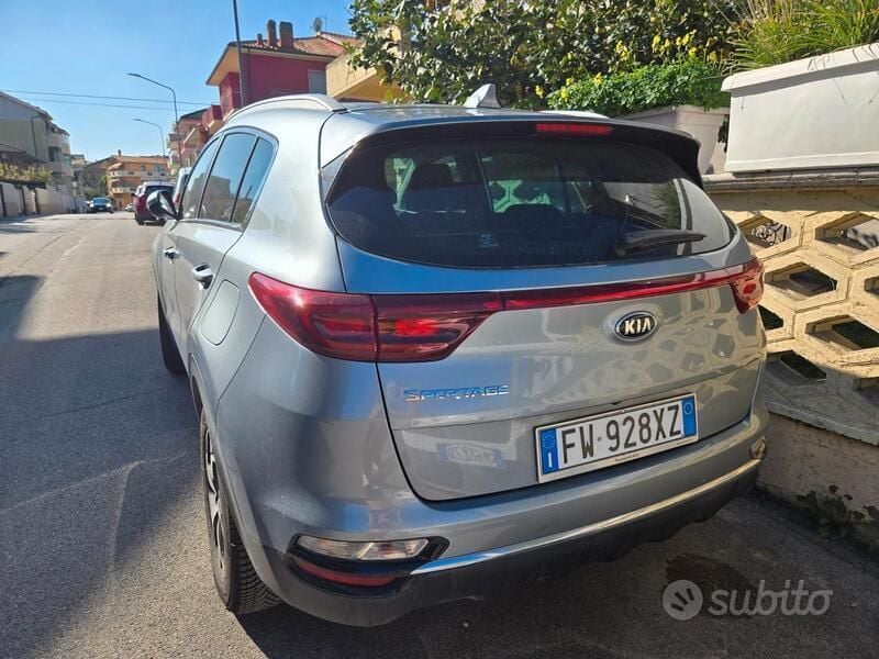 Usata Kia Sportage 116 CV (85 kW) 2019 Grigio SUV