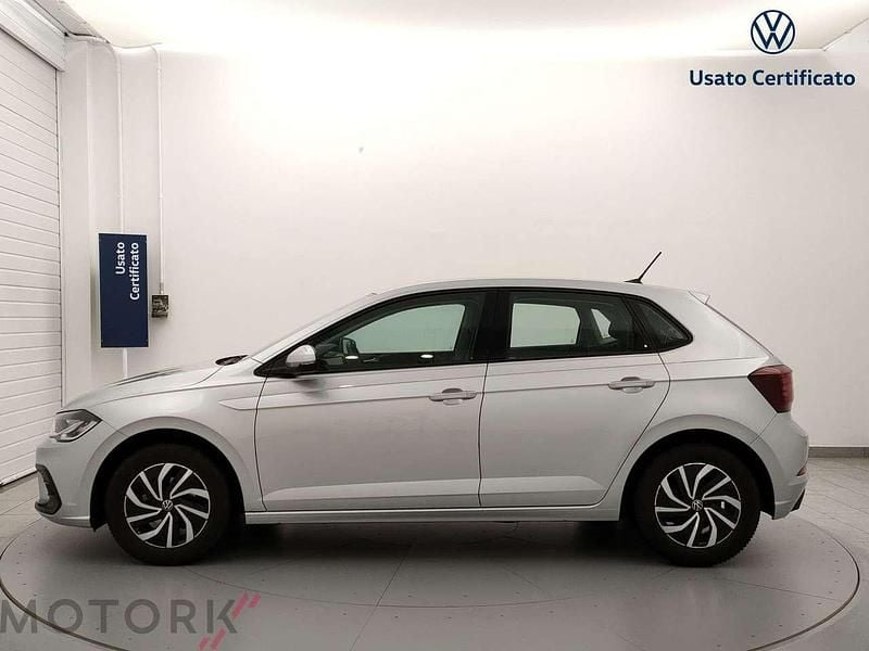Usata VW Polo Life 80 CV (58 kW) 2023 Argento Utilitaria