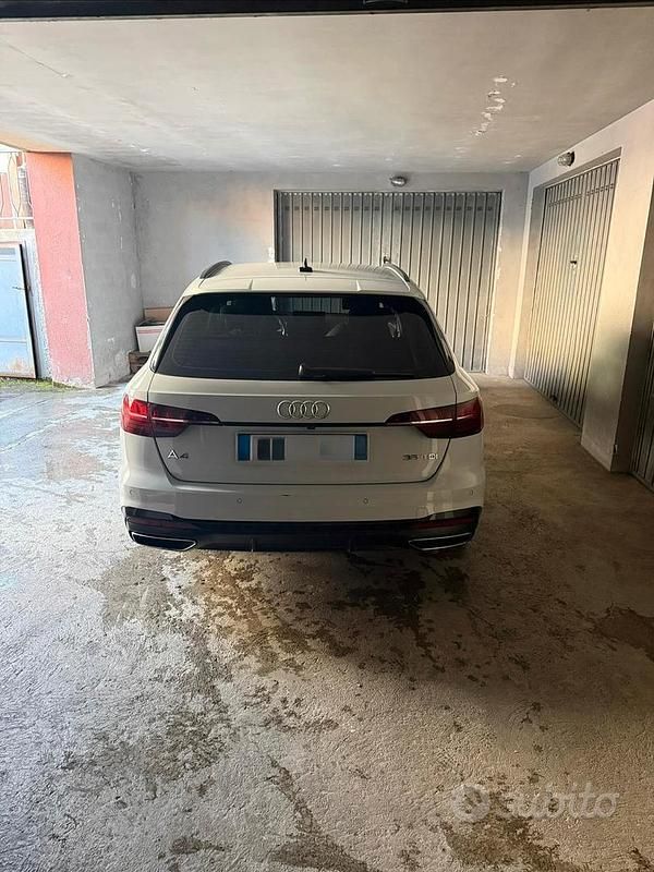 Usata Audi A4 Business 167 CV (122 kW) 2022 Bianco Station wagon