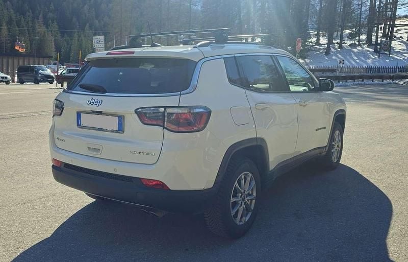 Usata Jeep Compass Limited 140 CV (102 kW) 2018 SUV