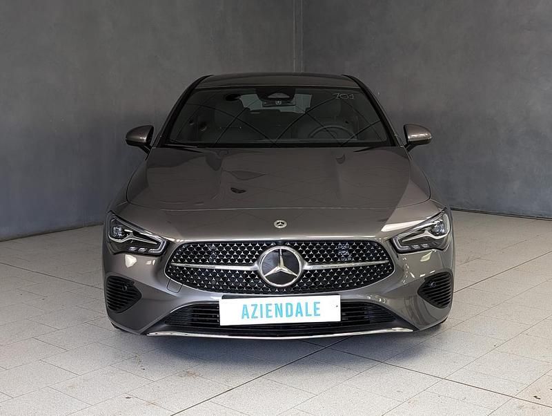 Usata Mercedes 180 Advanced 135 CV (99 kW) 2025 Grigio Berlina