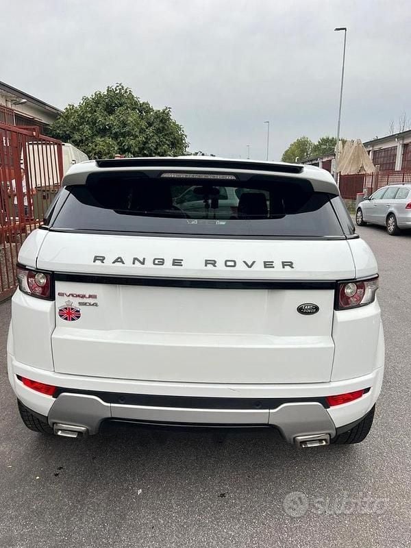 Usata Land Rover Range Rover evoque 150 CV (110 kW) 2012 Bianco SUV