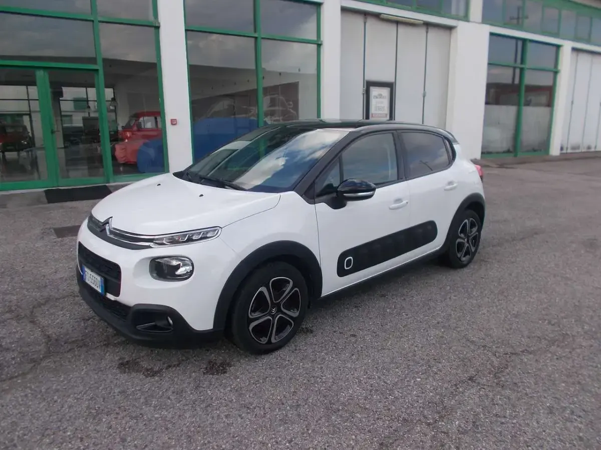Usata Citroën C3 Shine 75 CV (55 kW) 2018 Bianco Utilitaria