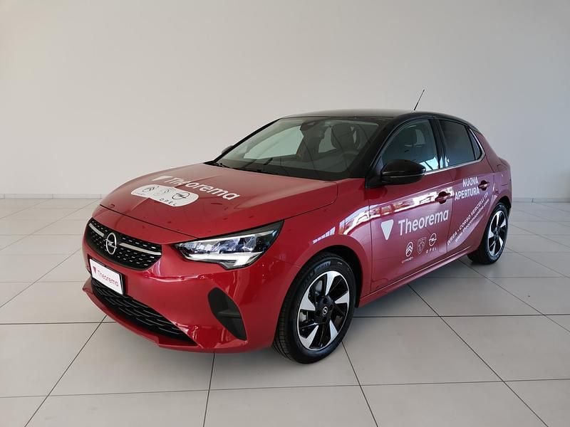 Usata Opel Corsa Elegance 100 kW (136 CV) 2023 Kardio red Berlina