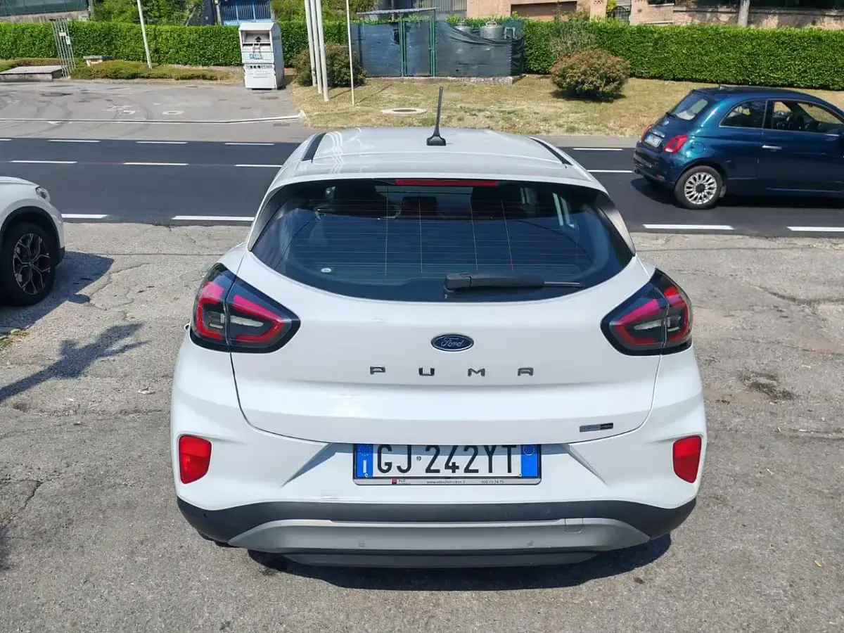 Usata Ford Puma Titanium 125 CV (91 kW) 2022 Bianco SUV
