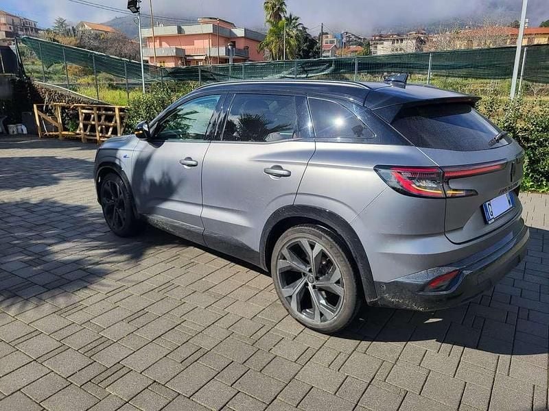 Usata Renault Austral Iconic 131 CV (96 kW) 2023 SUV