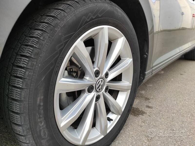Usata VW Passat 150 CV (110 kW) 2016 Marrone Station wagon