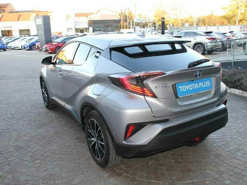 Venduto Toyota CHR 1.8 Hybrid ECVT . auto usate in vendita Venduto Toyota CHR 1.8 Hybrid ECVT . auto usate in vendita
