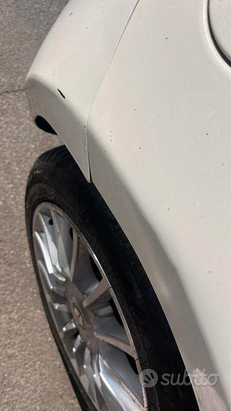 Usata Alfa Romeo MiTo Distinctive 95 CV (69 kW) 2014 Bianco Utilitaria