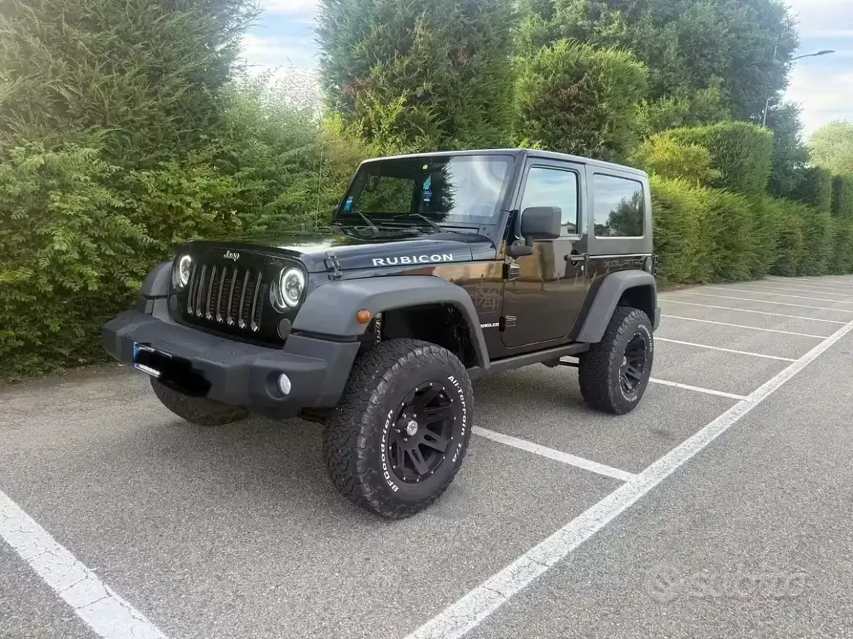 Usata Jeep Wrangler Rubicon 2010 Nero SUV