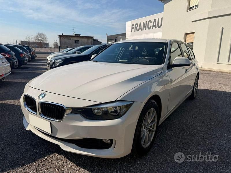 Usata BMW 316 Comfort Edition 116 CV (85 kW) 2015 Bianco Station wagon