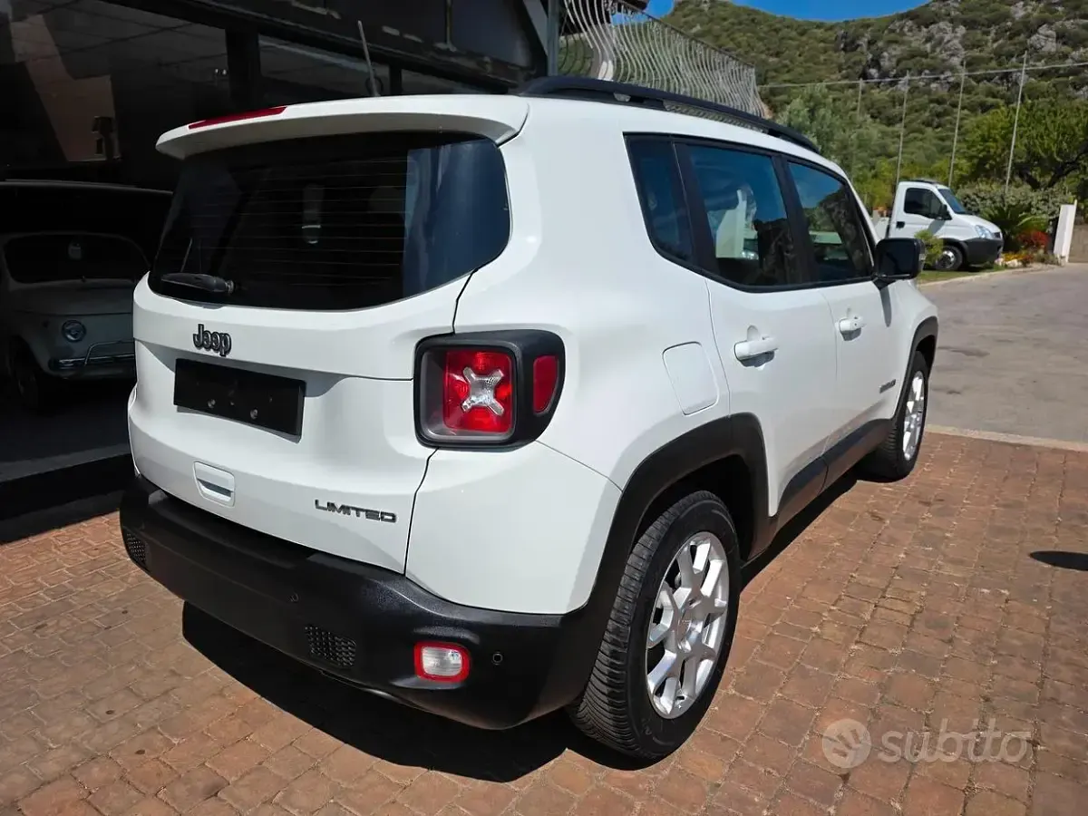 Usata Jeep Renegade Limited 130 CV (95 kW) 2021 Bianco SUV