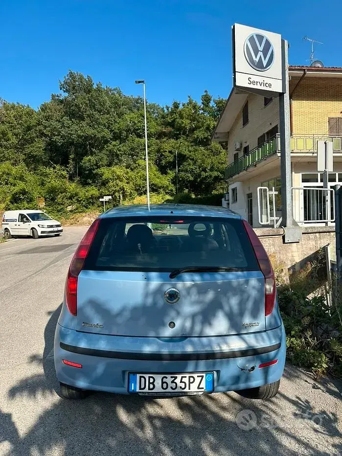 Usata Fiat Punto 60 CV (44 kW) 2006 Utilitaria