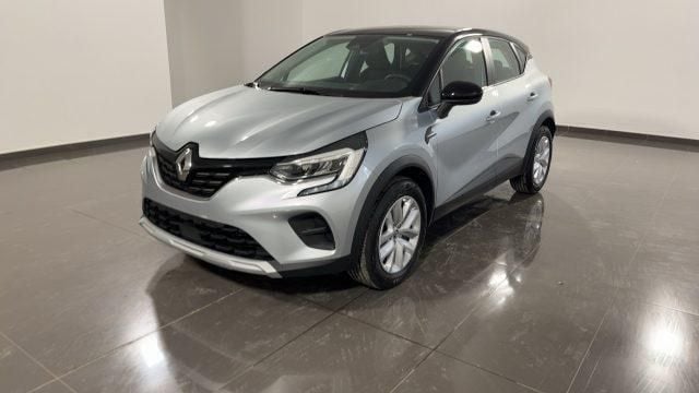 Usata Renault Captur Intens 101 CV (74 kW) 2023 Grigio metallizzato SUV