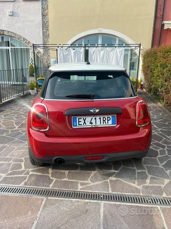 Usata Mini ONE 2015 Rosso Utilitaria