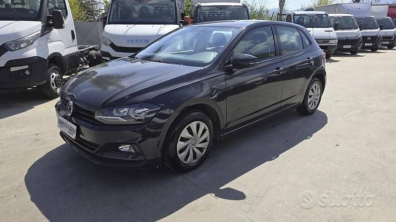 Usata VW Polo R-line 65 CV (47 kW) 2018 Grigio Utilitaria
