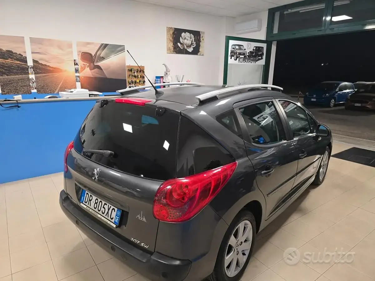 Occasion Peugeot 207 109 ch (80 kW) 2008 Gris Break