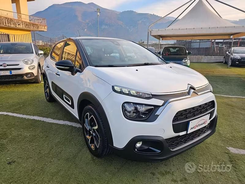Usata Citroën C3 Shine 83 CV (61 kW) 2021 Bianco Utilitaria