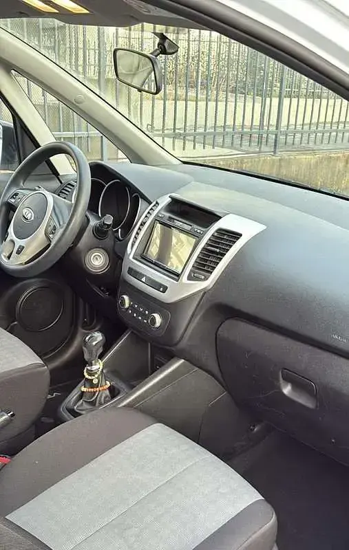 Usata Kia Venga Active 90 CV (66 kW) 2018 Utilitaria