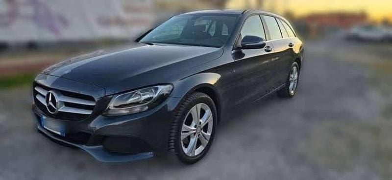 Usata Mercedes C180 Premium 116 CV (85 kW) 2015 Grigio Station wagon