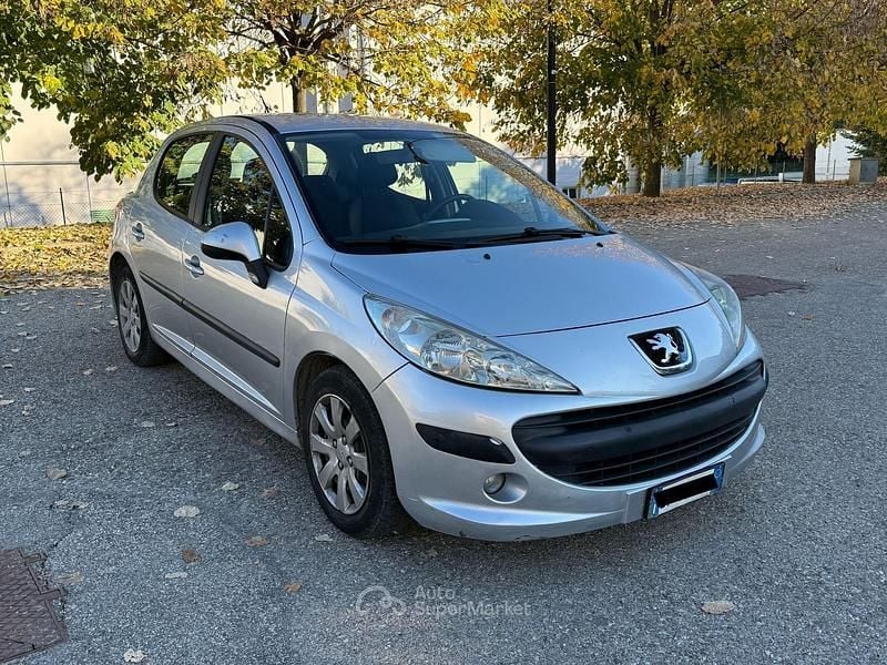 Usata Peugeot 207 68 CV (50 kW) 2008 Argento Berlina