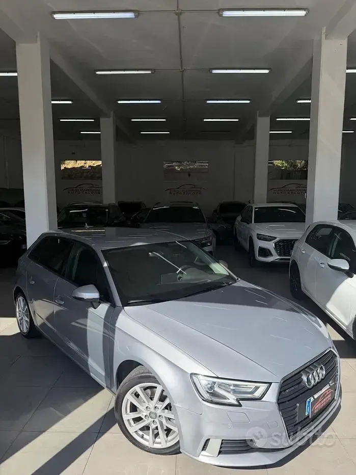 Usata Audi A3 Sport 184 CV (135 kW) 2018 Grigio Berlina