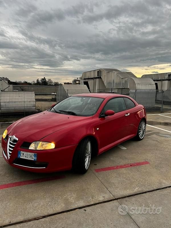 Usata Alfa Romeo GT 150 CV (110 kW) 2004 Coupé