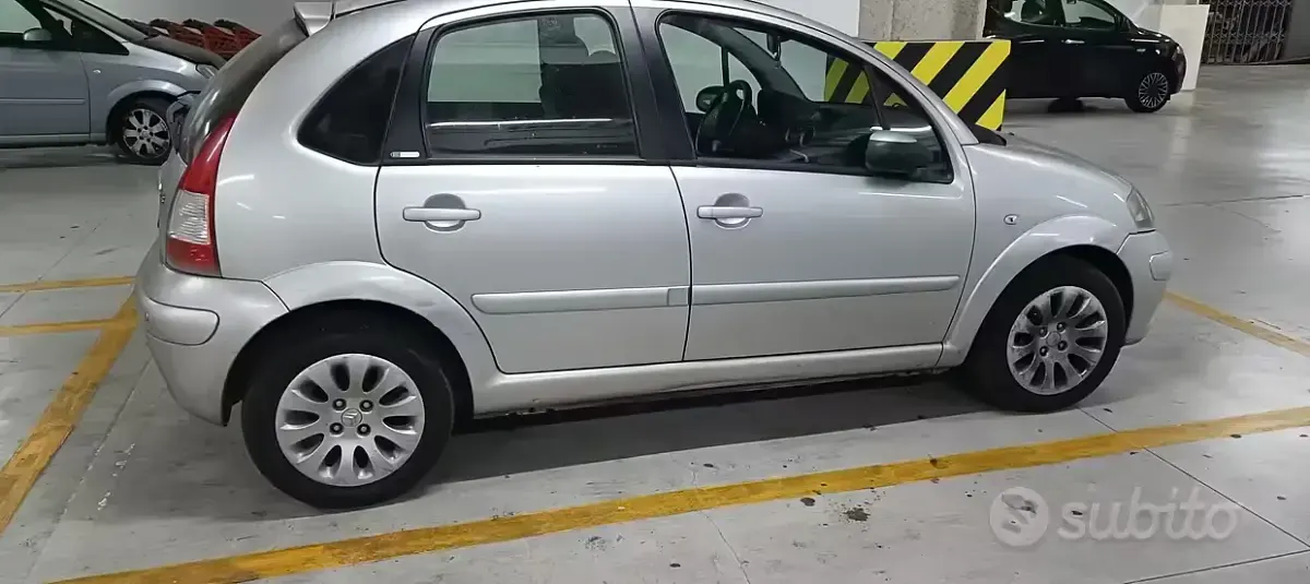 Usata Citroën C3 73 CV (53 kW) 2006 Grigio Berlina