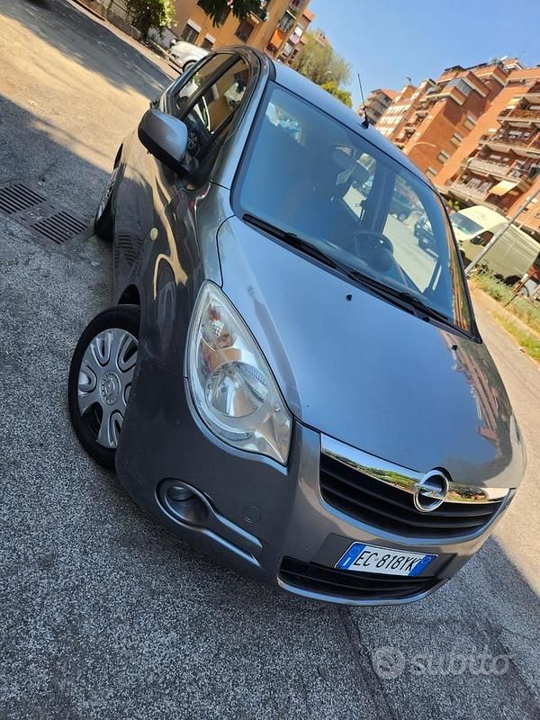 Usata Opel Agila 86 CV (63 kW) 2010 Marrone Utilitaria
