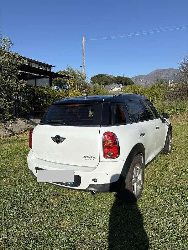 Usata Mini Cooper D 111 CV (81 kW) 2011 Utilitaria
