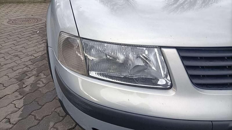Usata VW Passat 116 CV (85 kW) 2000 Berlina