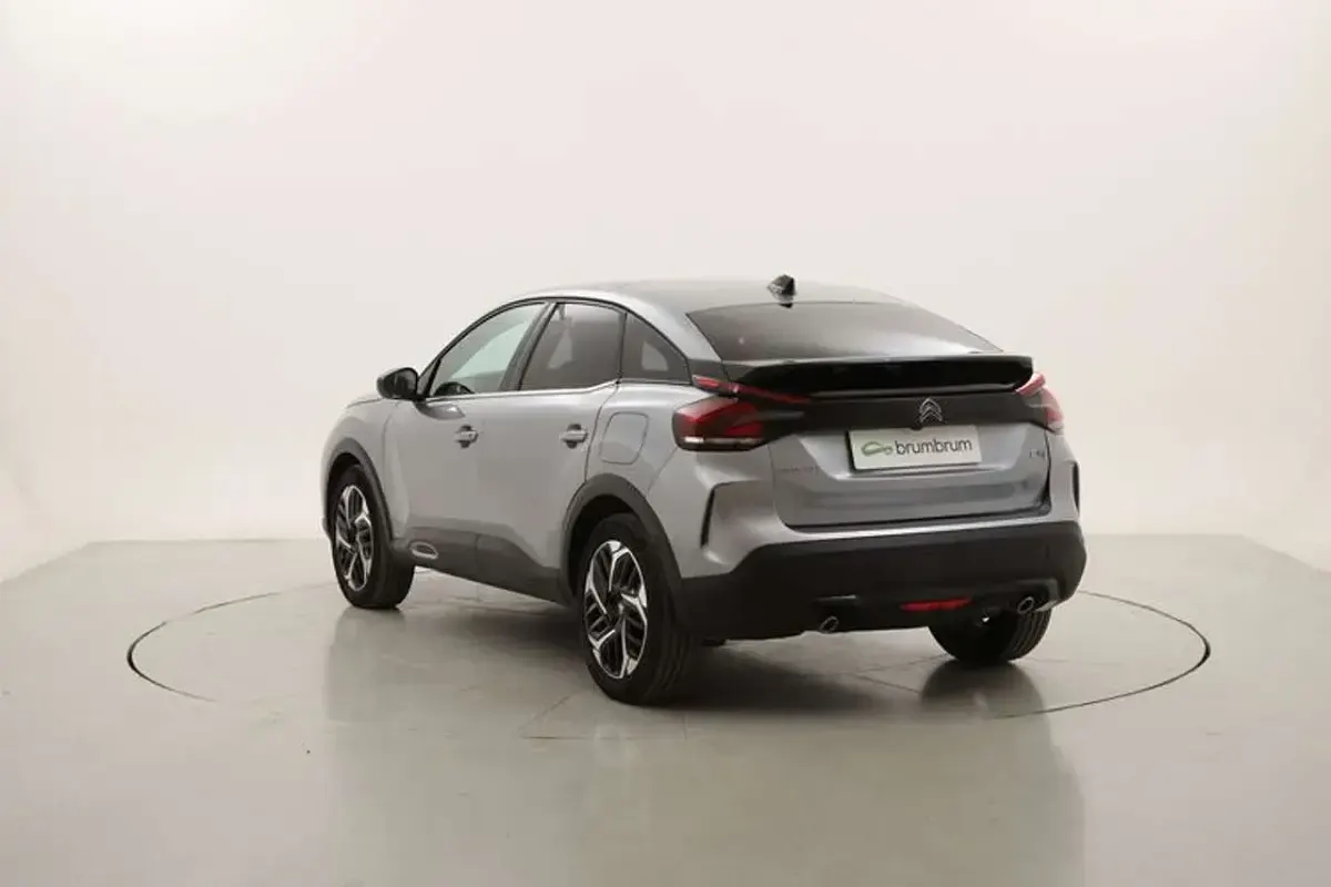 Usata Citroën C4 131 CV (96 kW) 2024 Grigio SUV