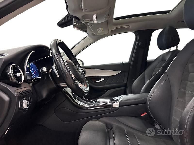 Usata Mercedes GLC300 Premium Plus 2021 Bianco SUV
