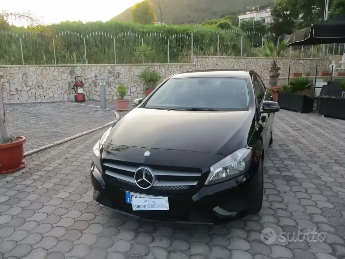 Usata Mercedes A180 Edition 109 CV (80 kW) 2015 Nero Berlina