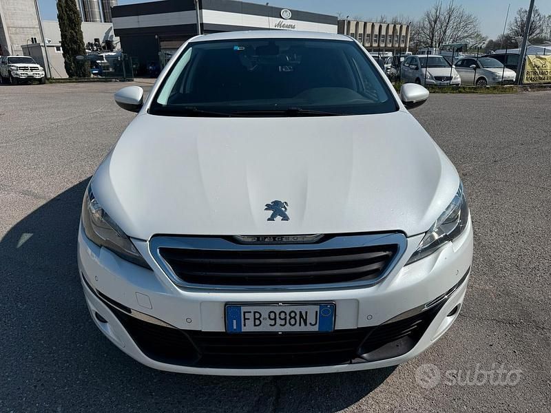 Usata Peugeot 308 SW 120 CV (88 kW) 2016 Grigio Station wagon