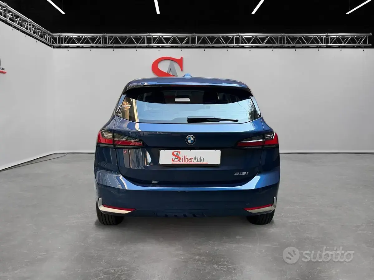 Usata BMW 218 Active Tourer Efficient Dynamics 136 CV (100 kW) 2022 Bluazzurro Monovolume