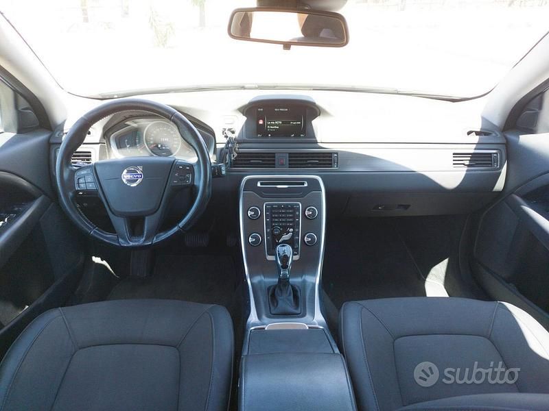 Usata Volvo XC70 181 CV (133 kW) 2016 Grigio Berlina