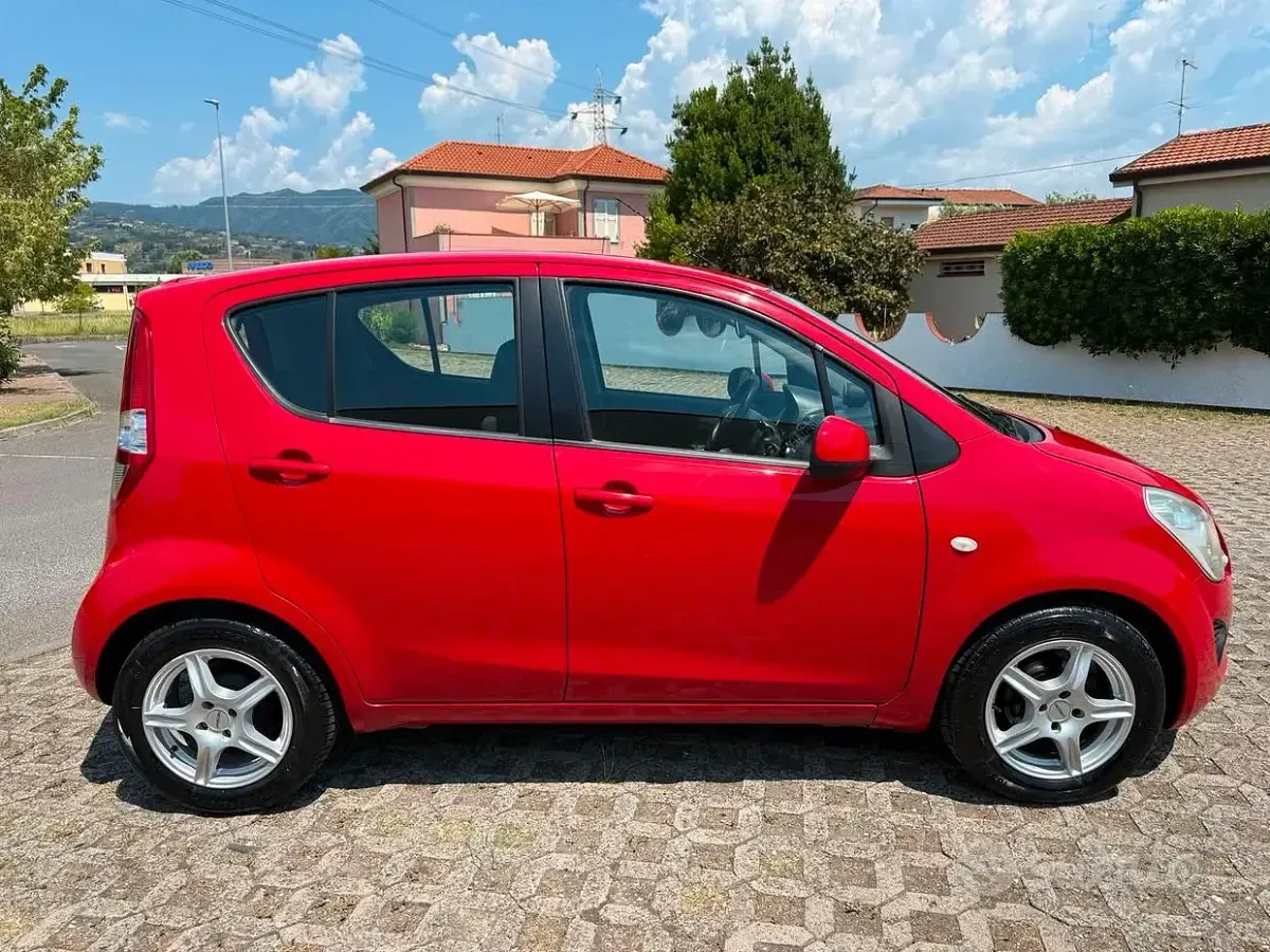 Usata Suzuki Splash 65 CV (47 kW) 2013 Rosso Utilitaria