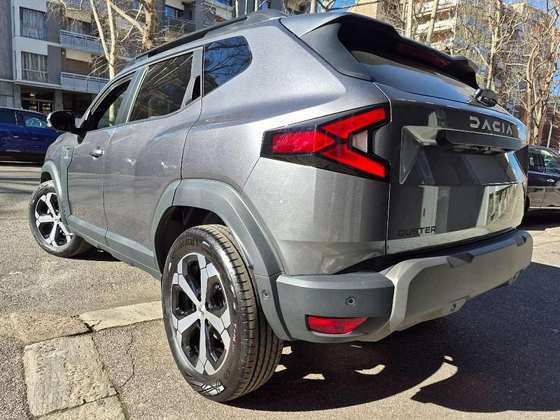 Nuova Dacia Duster Extreme 101 CV (74 kW) 2025 Grigio medio metallzzato SUV