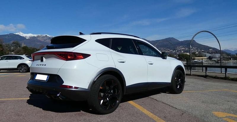 Usata Cupra Formentor VZ 204 CV (150 kW) 2024 Bianco SUV