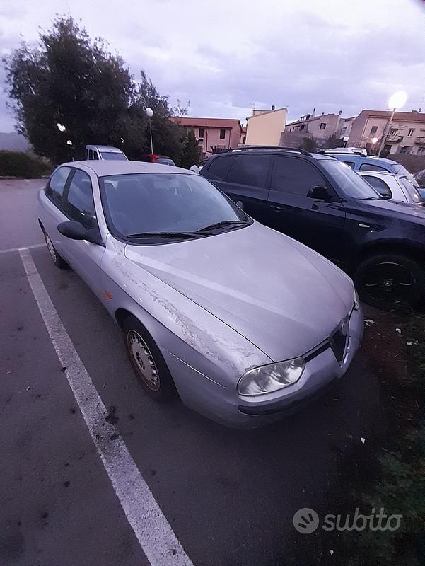 Grigio Usata 2001 Alfa Romeo 156 Tre volumi | 700 € - Immagine 1/4