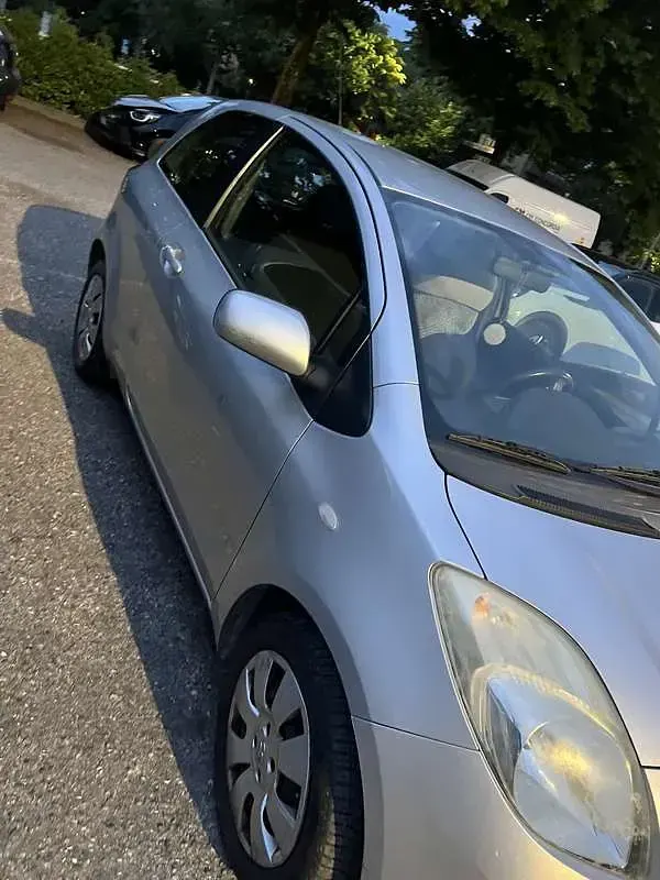 Usata Toyota Yaris 87 CV (63 kW) 2008 Utilitaria
