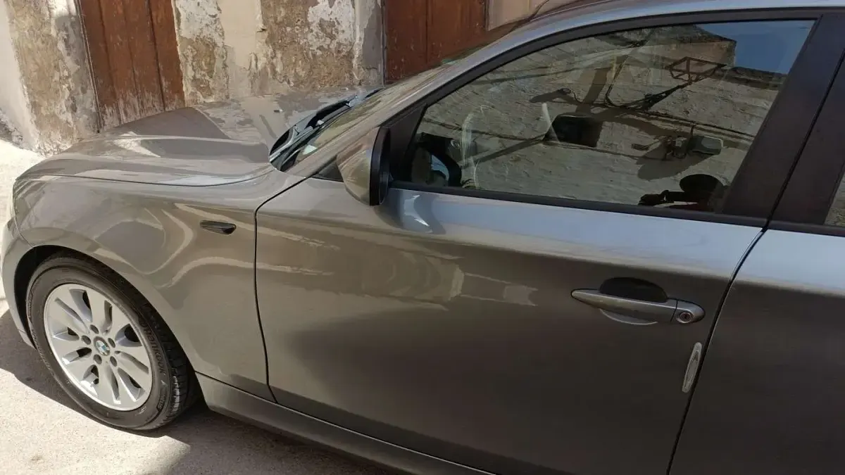 Usado BMW 116 116 HP (85 kW) 2010 Cinzento Citadino