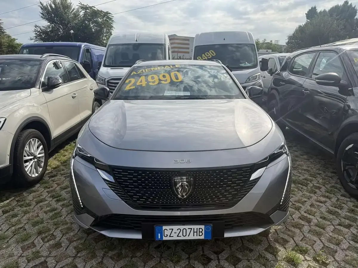 Usata Peugeot 308 SW GT 136 CV (100 kW) 2025 Grigio Station wagon