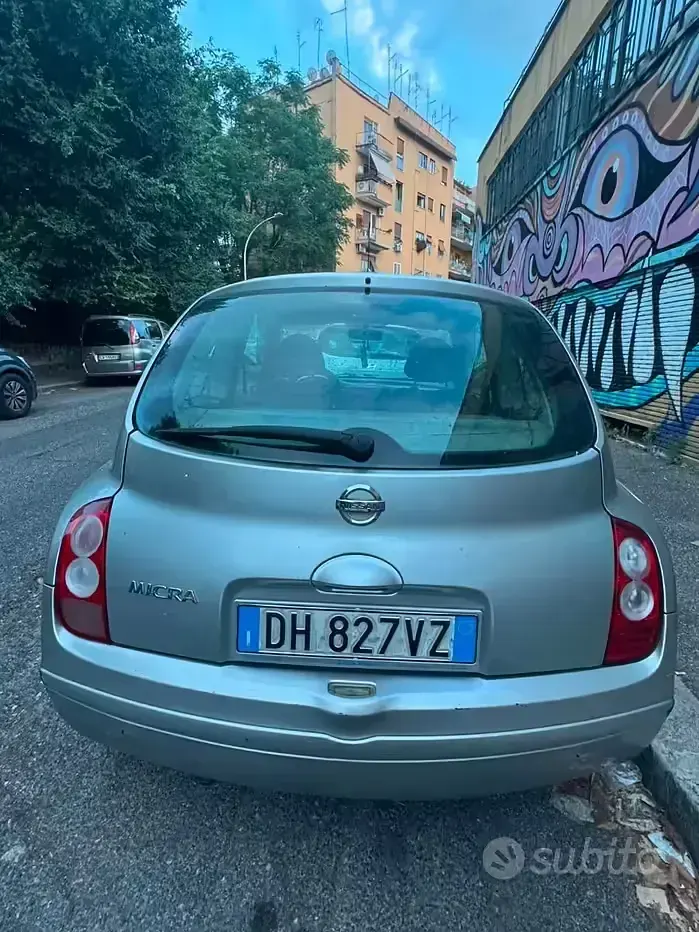 Usata Nissan Micra Visia 65 CV (47 kW) 2007 Grigio Berlina