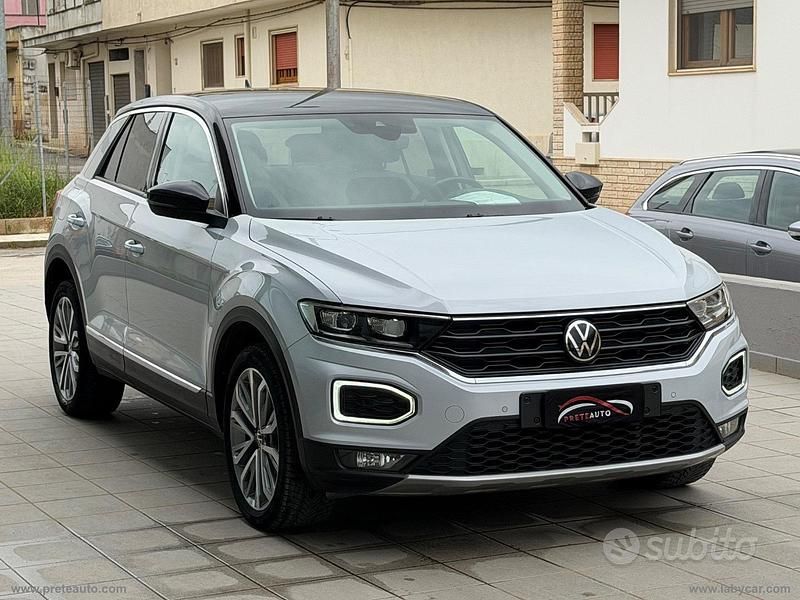 Usata VW T-Roc Advance 116 CV (85 kW) 2021 Grigio SUV