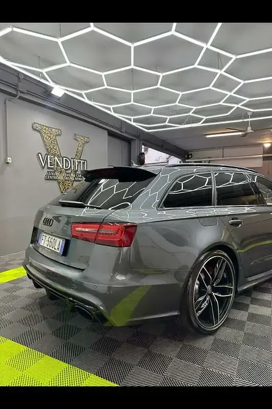 Usata Audi RS6 560 CV (411 kW) 2013 Grigio Station wagon