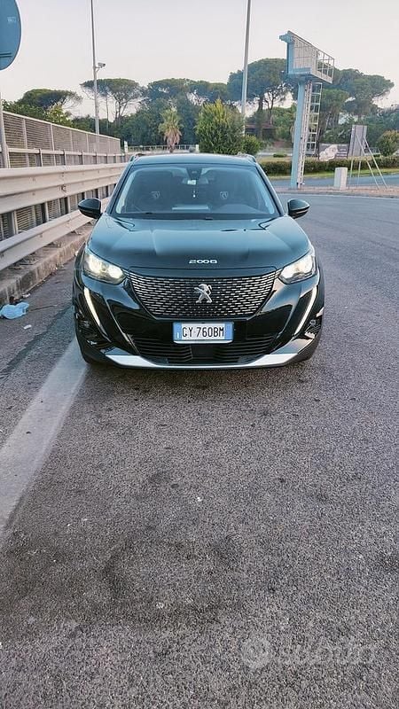 Nero Usata 2021 Peugeot 2008 SUV | 15.800 € (Super prezzo) - Immagine 1/4